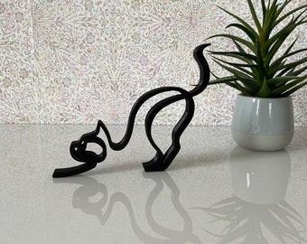 Reclining cat in line art 3D print - Minimalist art