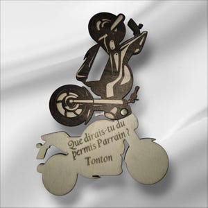 Carte demande Parrain - Carte annonce parrain - Moto en bois personnalisée - Cadeau original Parrain. Motard parrain