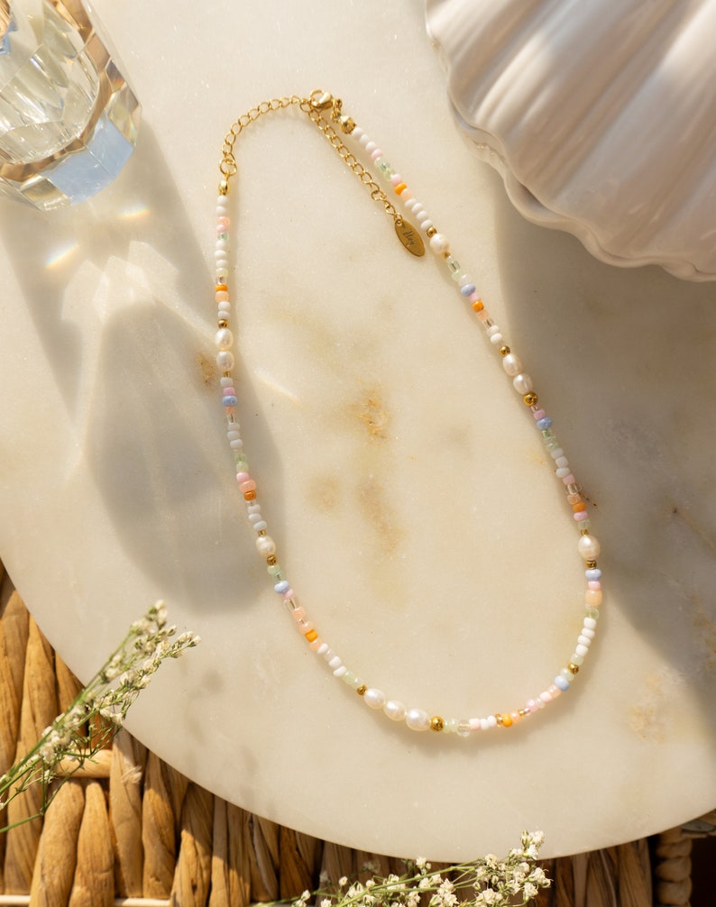 Ilvy handmade pearl necklace Assia colorful with freshwater pearls white, orange, violet, green Gold stainless steel image 4