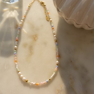 Ilvy | handmade pearl necklace "Assia" colorful with freshwater pearls white, orange, violet, green | Gold stainless steel