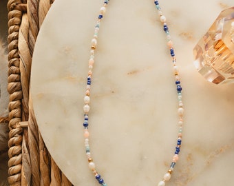 Ilvy | handmade pearl necklace "Neda" dark blue, apricot, white with freshwater pearls | Gold stainless steel