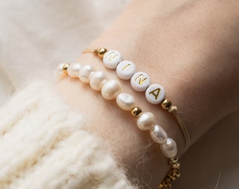 Ilvy | Personalisiertes Armband mit Namen / Initialen beige Gold weiß