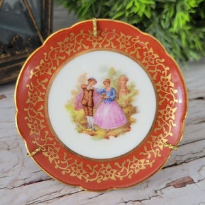 LIMOGES France China- Vintage Mini Schrankplatte- FRAGONARD Umworbene Szene mit Goldvergoldung- 1930-50er Jahre