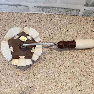 Vintage- MCM Allied Interchangeable Rolling Cookie Cutter- RARE Vintage 1980's Plastic Cookie Cutter Set- 11 Pieces- Made in Hong Kong