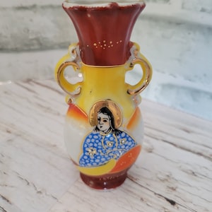 RARE- Vintage 1940&#39;s Gorgeous Miniature Bud Vase- Made in Occupied Japan