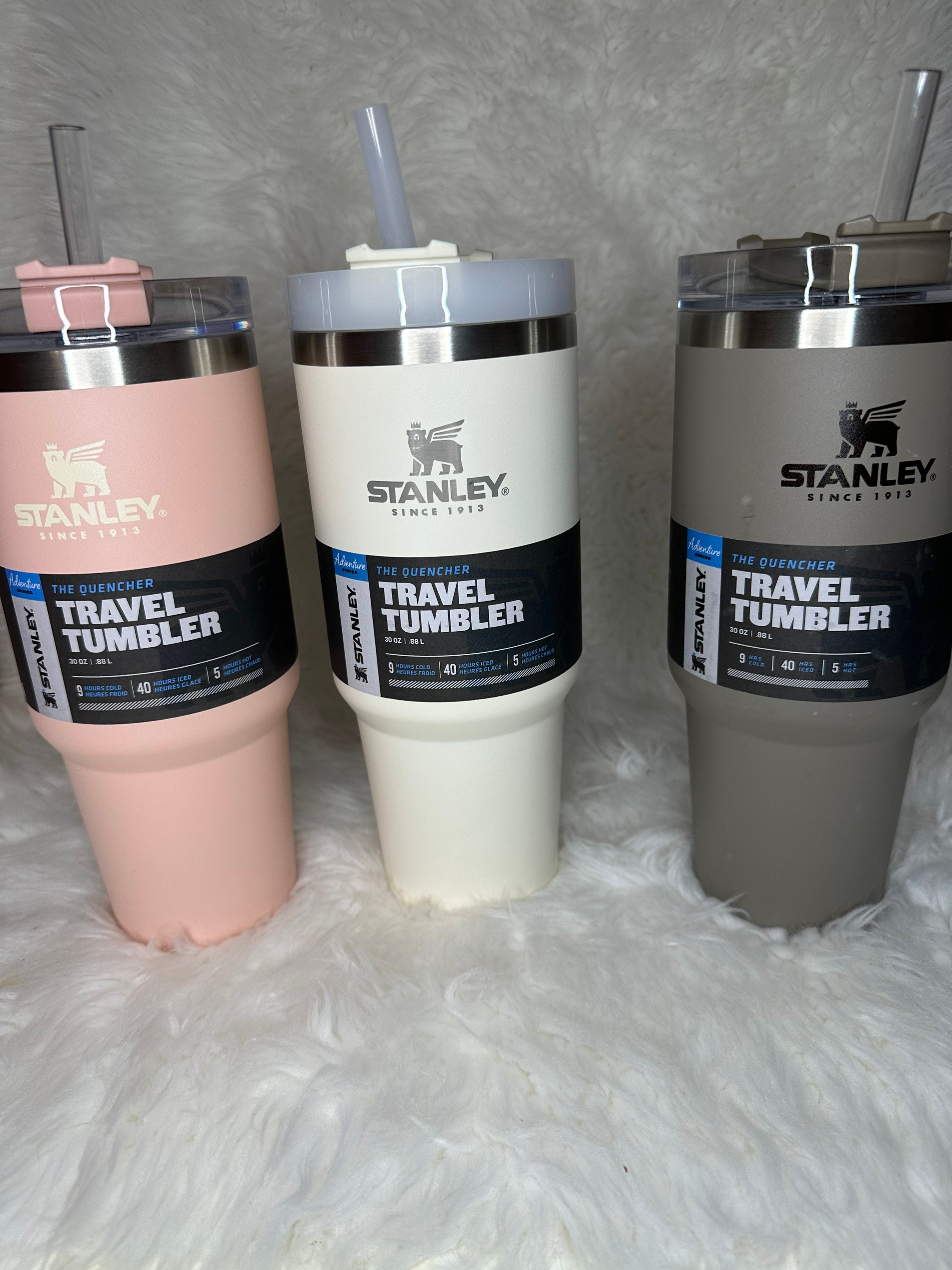 NEW - Stanley Cream 30oz Adventure Quencher Travel Tumbler - Fast Shipping
