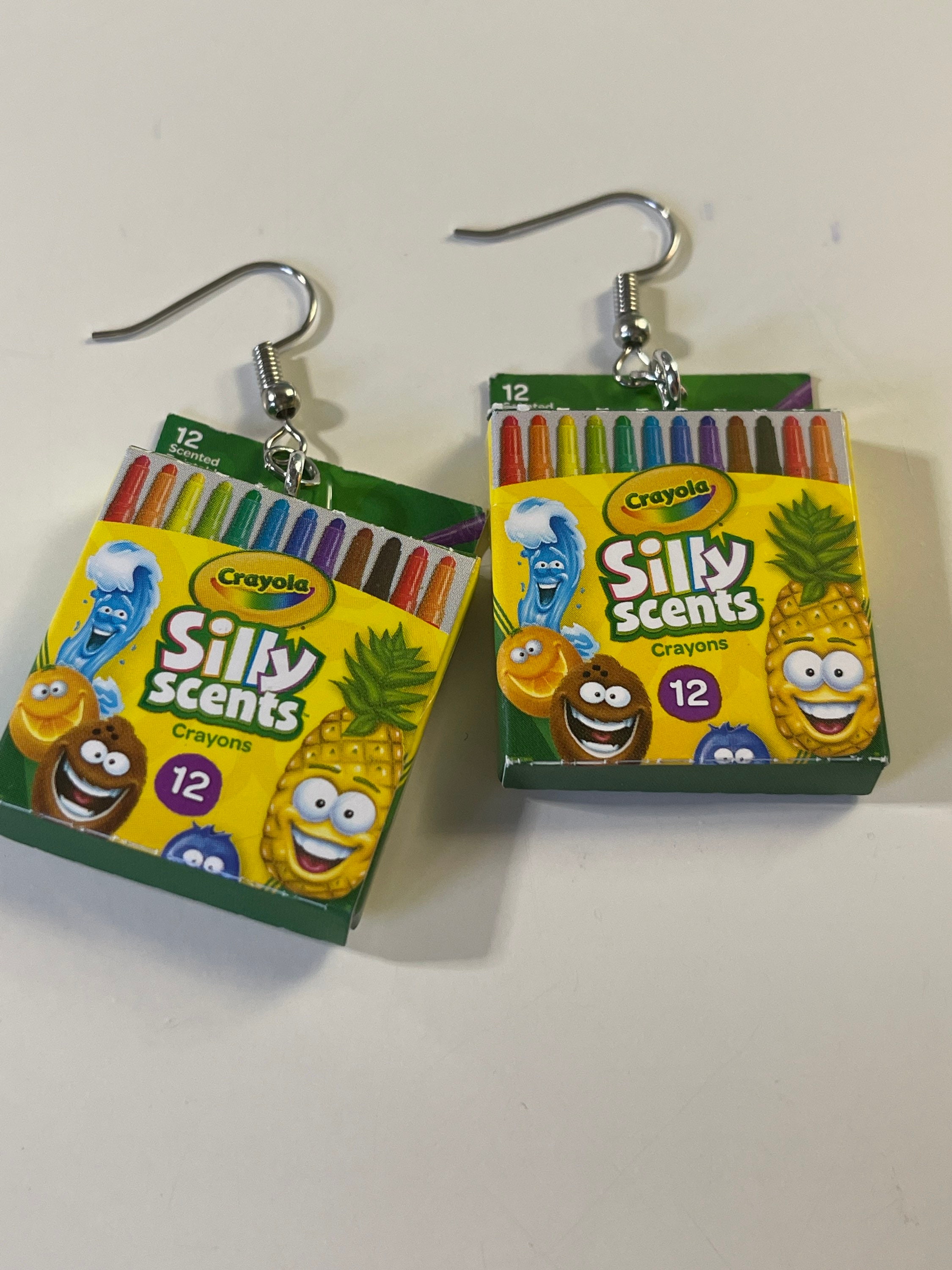 Crayola scented crayons silly scents