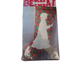 Media Bernat Quickstitch 1987 "Mamá con su pañuelo" W08582 Bordado 9x18 NOS