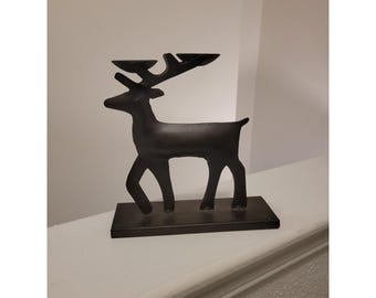 Candelabro de metal con figura de ciervo reno brutalista vintage para decoración del hogar