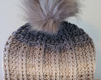 Pom pom beanie