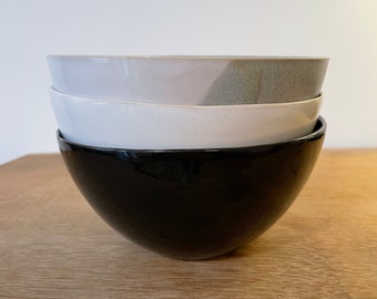 Keramik Schale groß 600ml - handgemacht - Vielseitige Keramikschale – Für dein Lieblingsessen oder einfach nur Snacks / Verschiedene Farben
