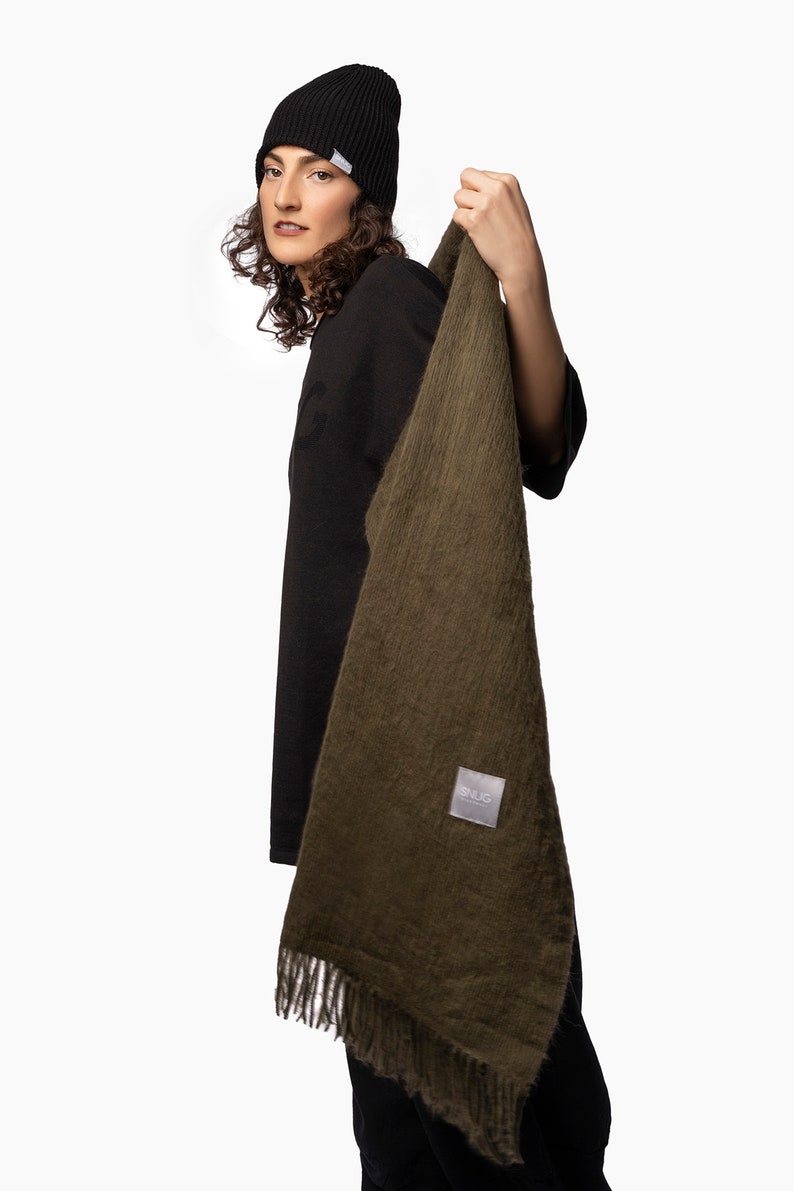 Unisex Green cashmere cotton blankie, Soft & Warm SNUG Versatile Shawl, 2.7m Long, Boho-Inspired, Modern cashmere wrap image 2