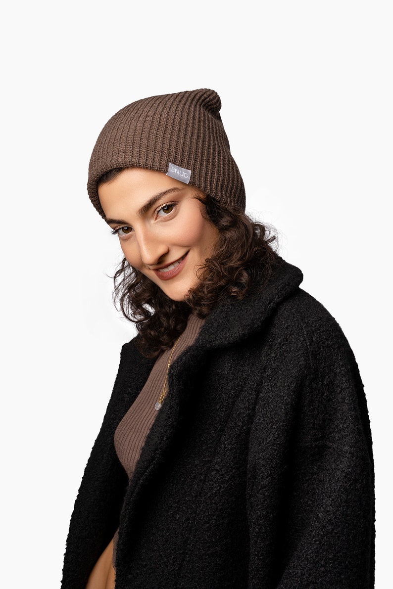 Hipster fisherman beanie, double-sided winter knitted beret Brown