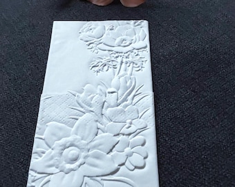 10 pañuelos/ Patrón 224B/ Pañuelos Lágrimas de Alegría, recuerdo de fiesta, celebración, flores de fiesta hechas a mano