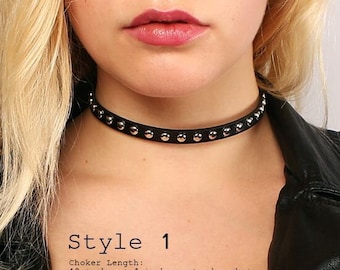 Choker punk borchiato: collana con colletto rock borchiato