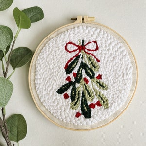 Finished Mistletoe Punch Needle Décor for Christmas Holiday. Shown in neutral no-slip hoop.