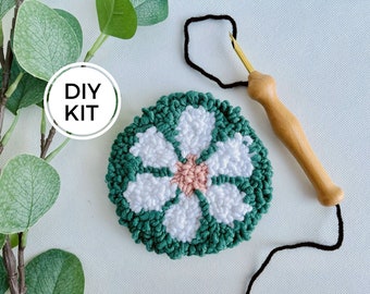 White Daisy Punch Needle Mug Rug Kit, Beginner Yarn Rug Hooking DIY, Do it yourself Craft, Mindful Hand Habit, Teal Coaster Craft