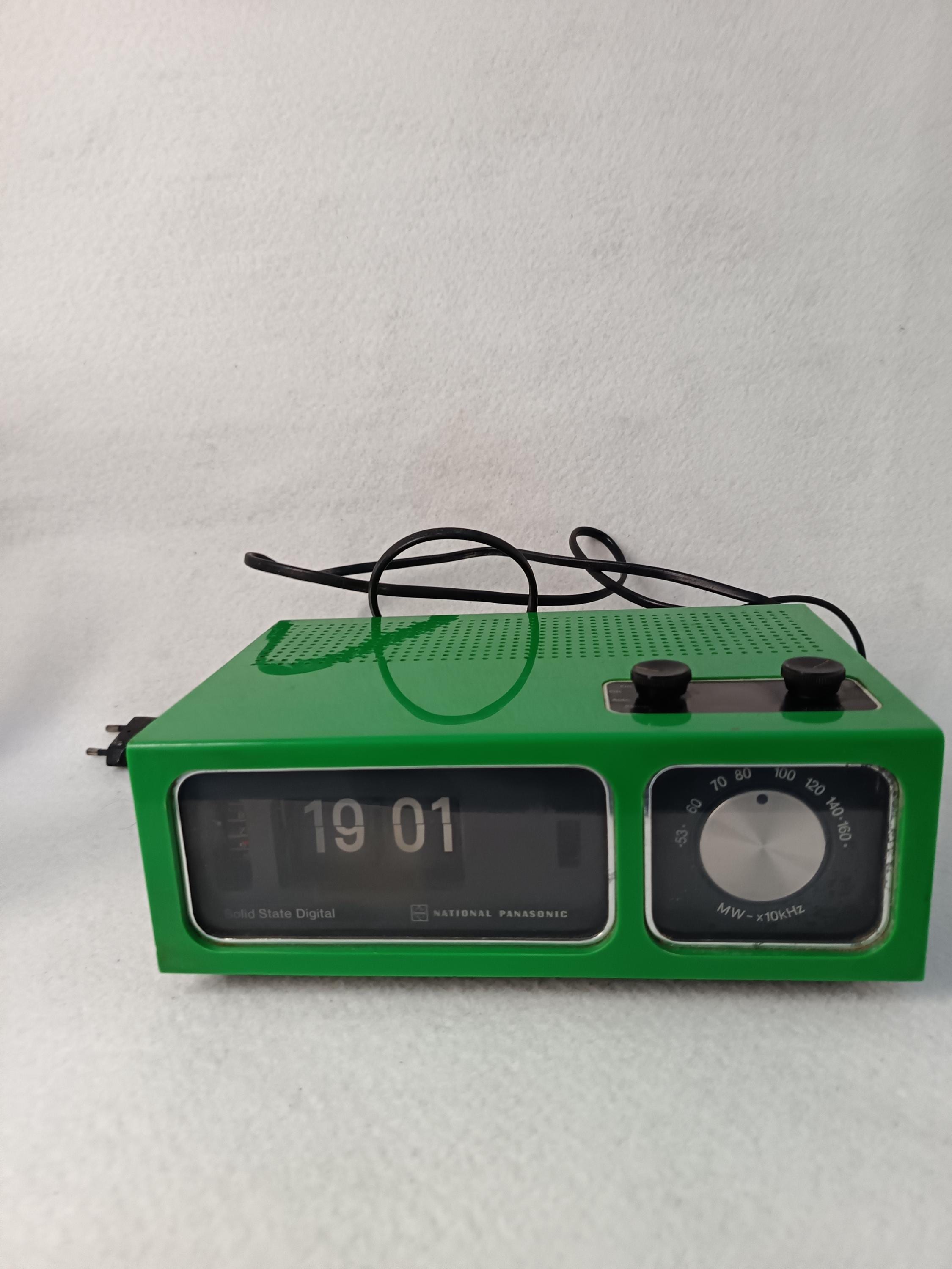 Vintage 1970s National Panasonic RC 1044 B Solid State Flip Clock