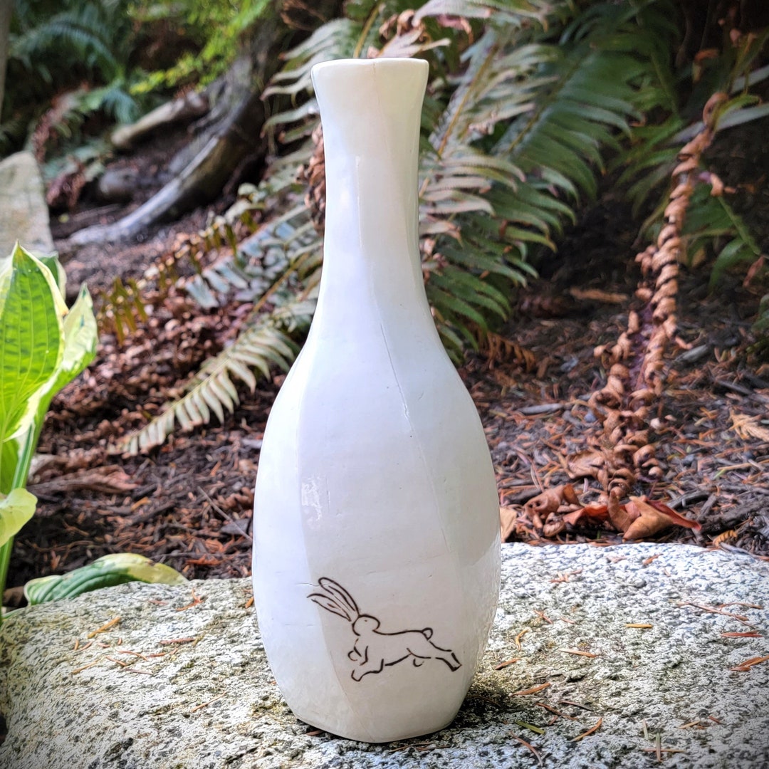 Hand Thrown Rabbit Vase | FREE SHIPPING for Christmas | Year of the ...