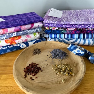 Dog Calming Collar, Lavender, Chamomile,  Rosehips and Valarian Root Filled , Repels Fleas, Eco-Friendly Thunder Collar, Anxiety FREE SHIP