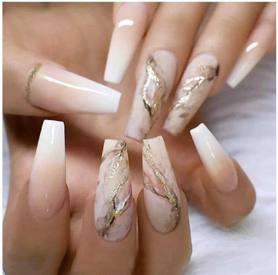 Smokey White Marble False Nails – Lunar False Nails