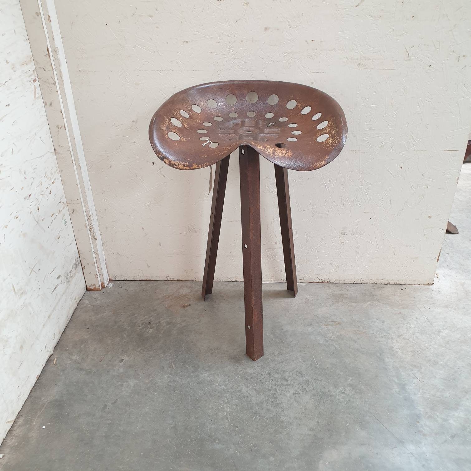 Antique tractor seat - Etsy 日本