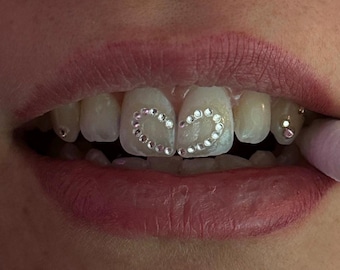 50 x 1.2 mm smallest Swarovski round crystal tooth gems • ideal for creative sets