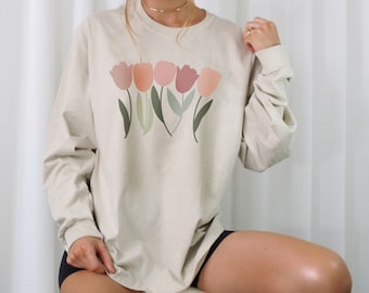 Flower shirt retro, Tulip shirt for spring, long sleeve tshirt trendy, Easter Shirt Women, plant mom Birthday gift for her grandma, for bff
