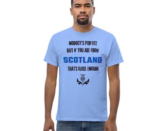 誰も完璧ではないスコットランドTシャツ