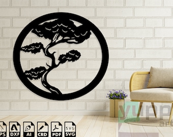 Puede incluir: Silueta negra de un árbol en un círculo, sobre un fondo de pared de ladrillo blanco. El árbol tiene un tronco grueso y ramas con hojas. La imagen es una descarga digital para proyectos de artesanía.