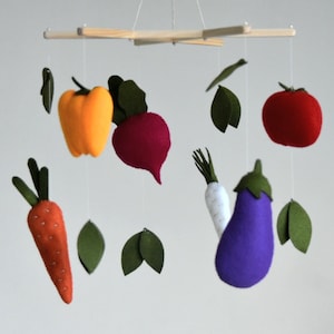 Vegetable Baby Mobile, Veggie Nursery Mobile, Vetetable Nursery Decoration, Felt Vegetables Baby Mobile, Felt Vegetables, Baby Shower Gift