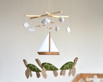 Handgemaakte schildpad baby mobiel, nautische babykamerdecoratie