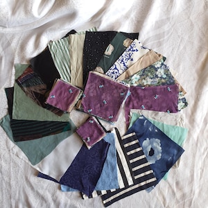 Squares Fabric bundle Slow stitch Kit Quilters Gift Quilt Fabric Scraps Patchwork Quilt Retro Cotton Fabric Scraps Sample Mini Charm Pack