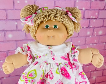 Vintage 1985 Cabbage Patch Kid Doll: Beige Hair, Pink Heart Dress