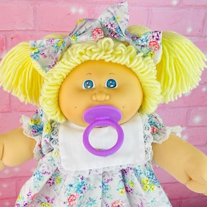 Cabbage patch kids, blonde pacifier girl FIRST EDITION 1983 vintage Cabbage Patch doll gift for mom little girls toys KT factory blue eyes