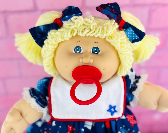 Vintage, Cabbage Patch kids first edition 1983 vintage doll KT blonde, gift for girls mom fourth of July  patriotic dress Cabbage Patch doll