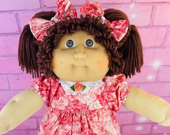 Vintage 1985 Jesmar Cabbage Patch Kid Doll: Brown Hair, Floral Dress
