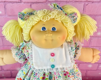 Vintage Cabbage Patch kid, girl, doll 1985 UT factory blonde hair, blue eyes gift for girls Cabbage Patch doll 1980s toys mom gifts HTF rare