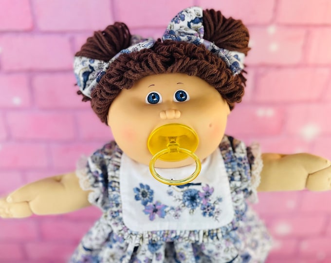 Vintage Cabbage Patch kid collector doll, 1985 P factory pacifier, girl, brown hair, blue eyes, dress gifts for girls rare collector dolls