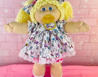 Cabbage Patch Kid Doll vintage 1983 first edition, pacifier girl, lemon, blonde hair, blue eyes OK factory, birth certificate included
