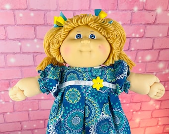Vintage Cabbage Patch Kid Doll: 1985 Butterscotch Blonde, Aqua Paisley Dress
