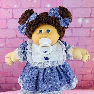 Cabbage Patch Kids Vintage 1984 Vintage Brown Hair Girl Blue eyes Collector Doll Girl Toys CPK Pacifier Toys Like New
