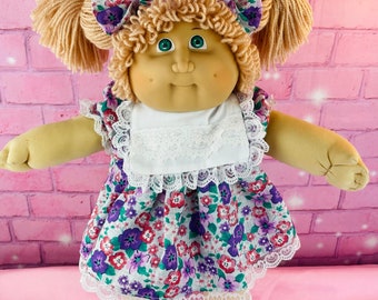 Vintage 1984 Jesmar Cabbage Patch Kid Doll, Green Eyes, Beige Hair
