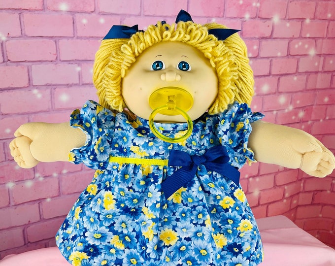 Cabbage Patch Kids Vintage 1983 Dark Blonde Hair Girl Collector Doll KT Factory CPK Pacifier Gift for Little Girls 1980's Toys