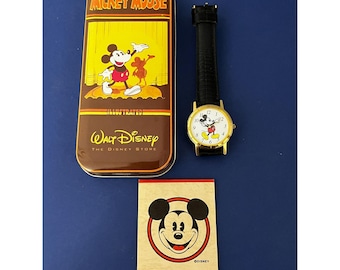 The Disney Store Mickey Mouse Wrist Watch Lorus Quartz w/ Tin Box Metal Case New Battery