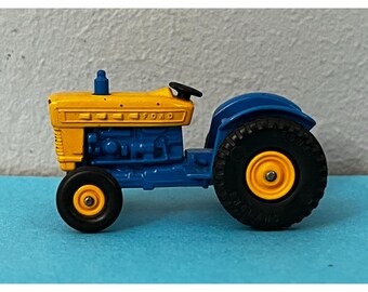 MATCHBOX No39・No40 マッチボックス　英国製　トラクター　昭和 Matchbox No 39 Tractor With No 40 Hay Wagon Vintage Diecast - Etsy