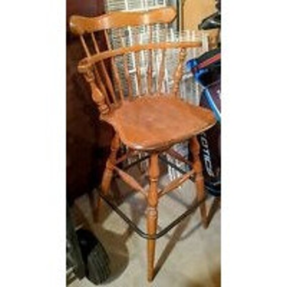 Vintage Ethan Allen Nutmeg Maple Wood Swivel Windsor Colonial Bar