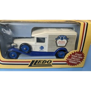 1/43 Lledo Diecast 1936 Packard Truck Promo Peroni Beer Nastro Azzurro New X