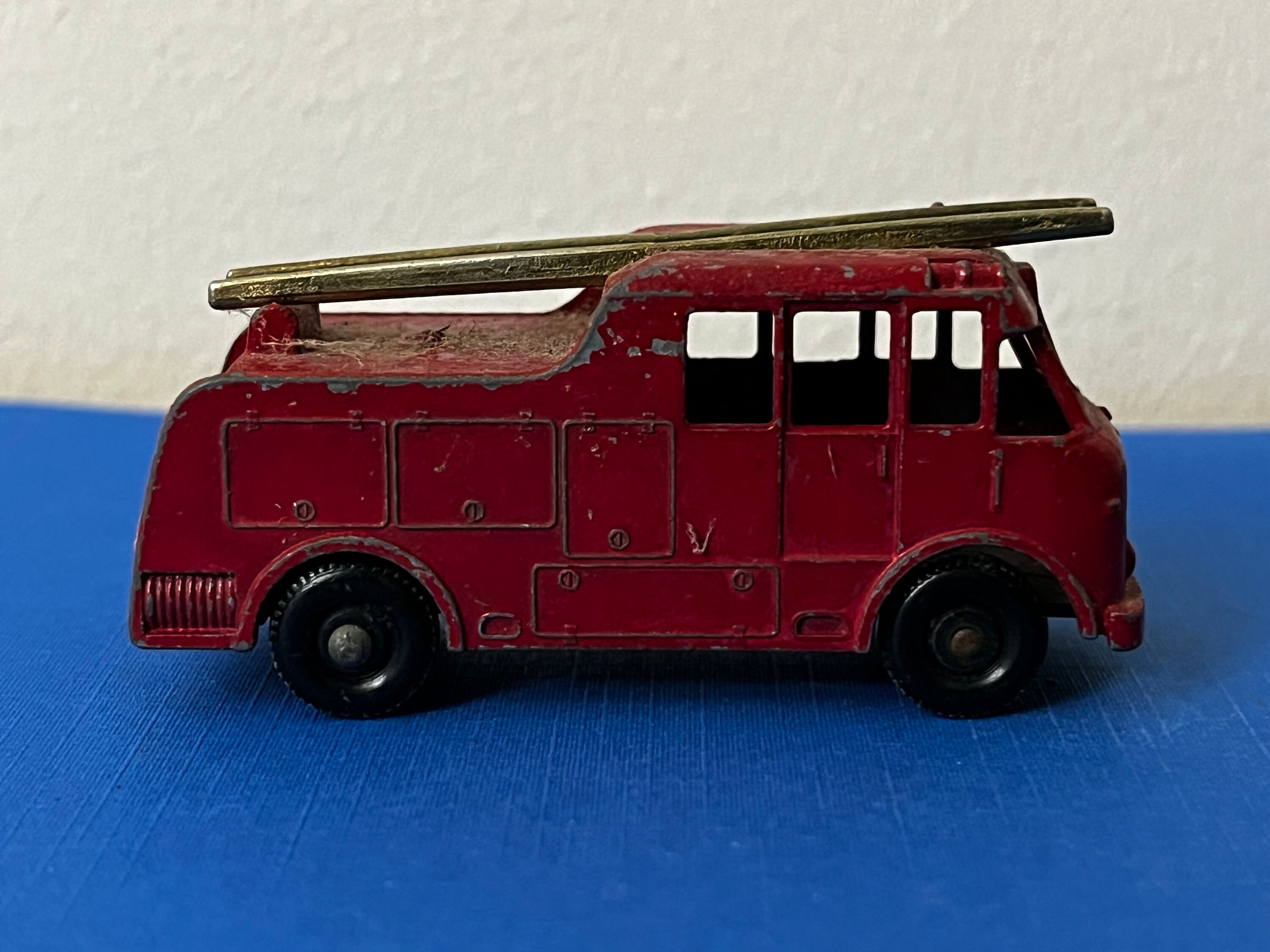 Matchbox No 9 Marquis Serie III Merryweather Fire Engine (Gebraucht) in Diessenhofen für CHF 5