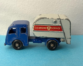Vintage 1960s Diecast Matchbox Lesney No 15 Tippax Refuse Truck